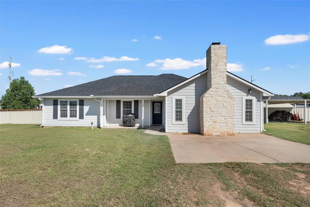 104 Prairie Lane, Whitney