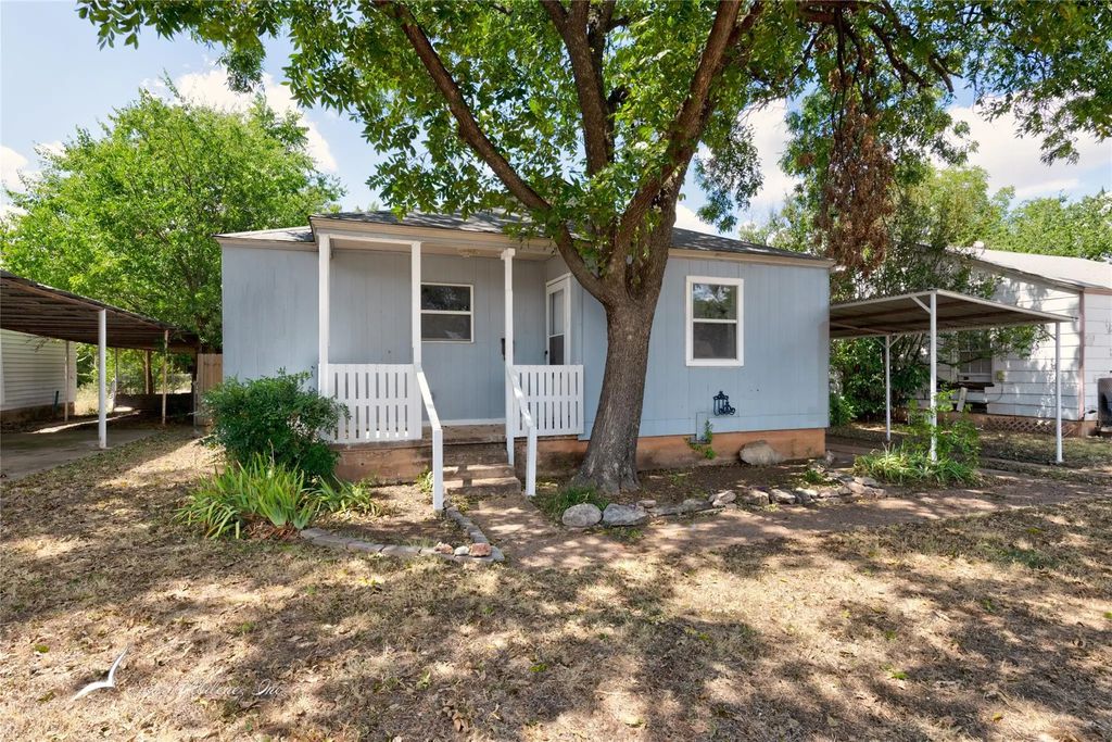 2058 Belmont Boulevard, Abilene
