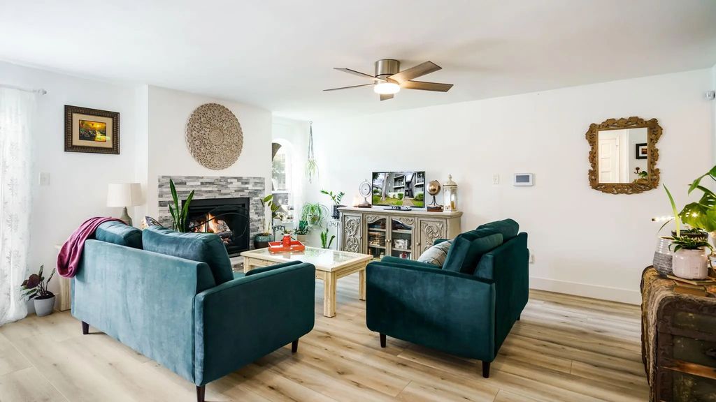 6005 Danbury Lane 103, Dallas