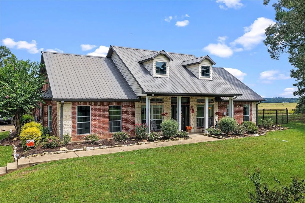 101 County Road 4035, Carthage
