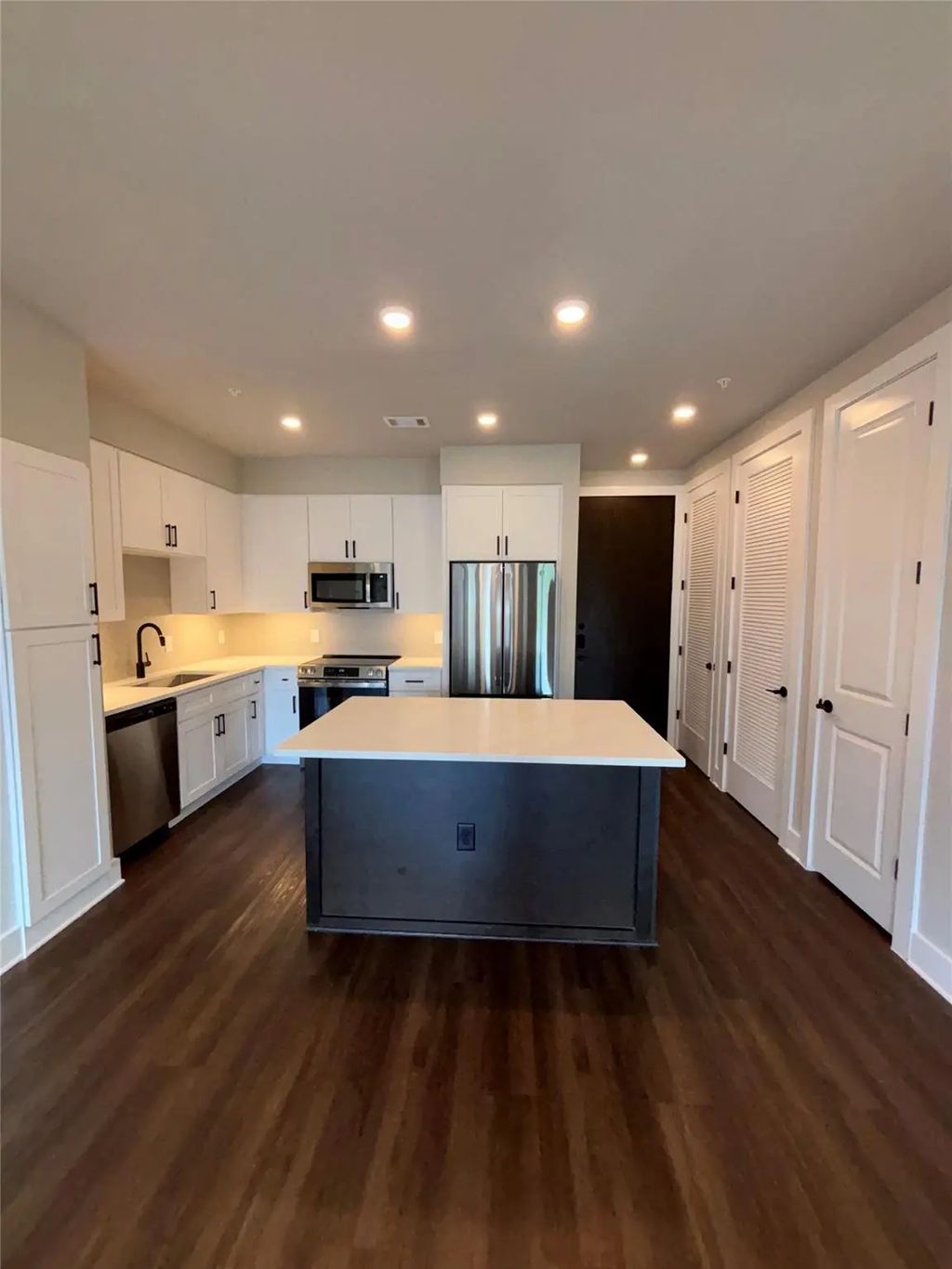 3255 Carlisle Street 2513, Dallas