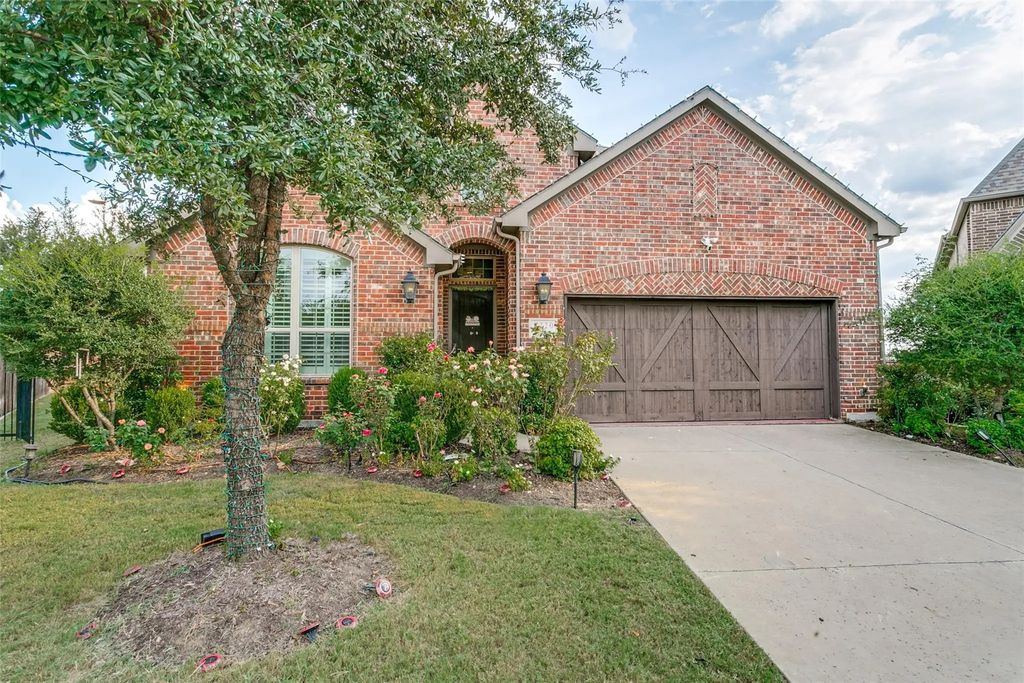 7220 Notre Dame Drive, Irving
