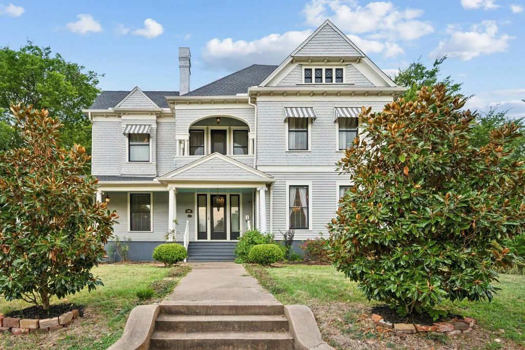 506 N Grand Avenue, Sherman
