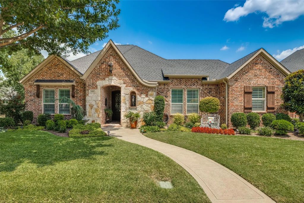 7404 Crestway Court, McKinney