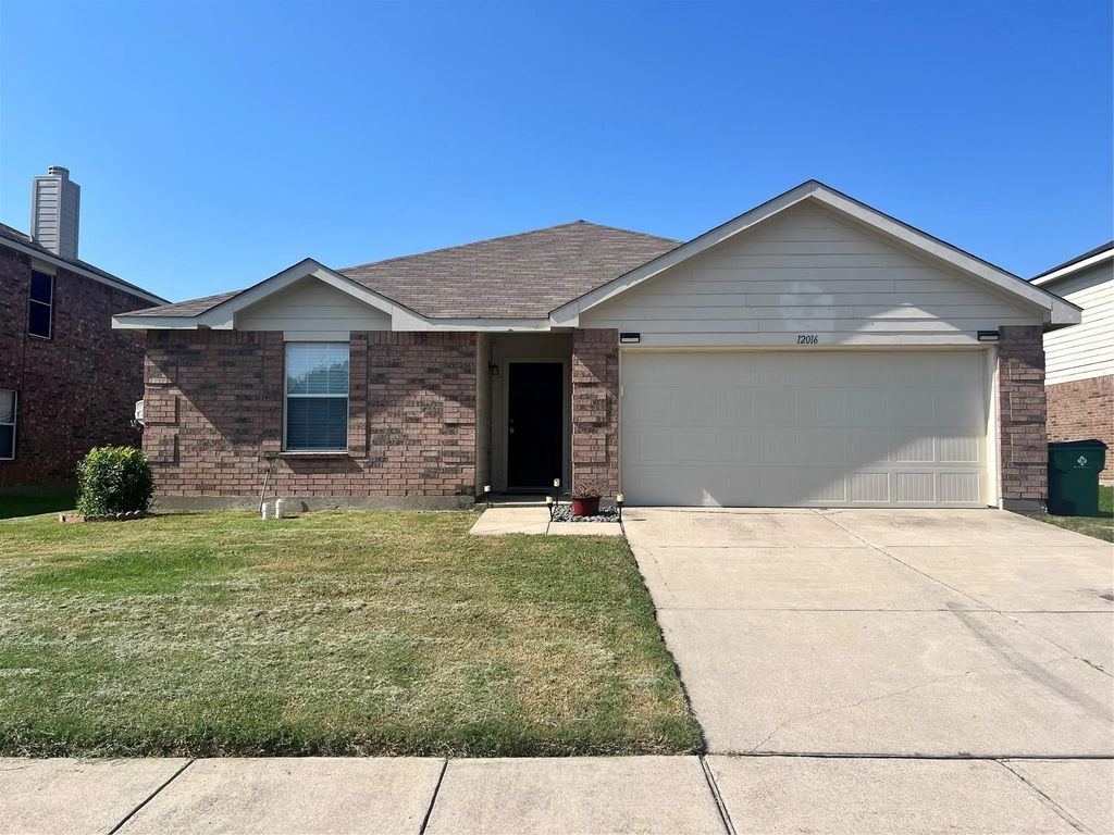 12016 Shine Drive, Rhome