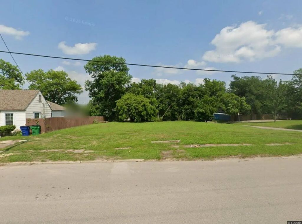 1813 Stonewall Street, Greenville