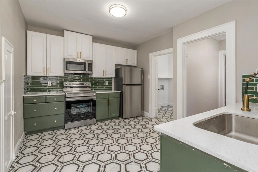 5213 Tremont Street A, Dallas