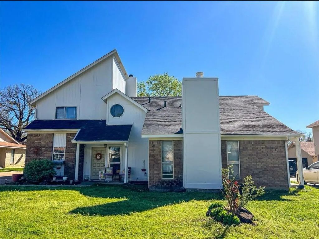 2119 Stone Moss Lane, Grapevine