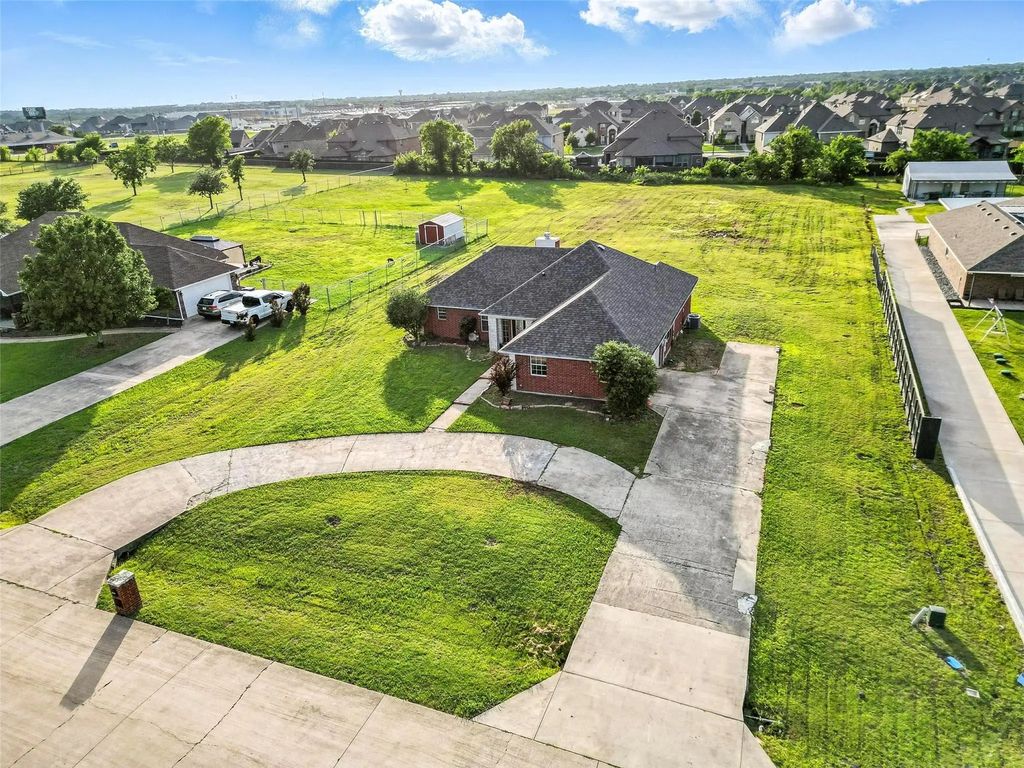 10133 Country View Lane, Forney