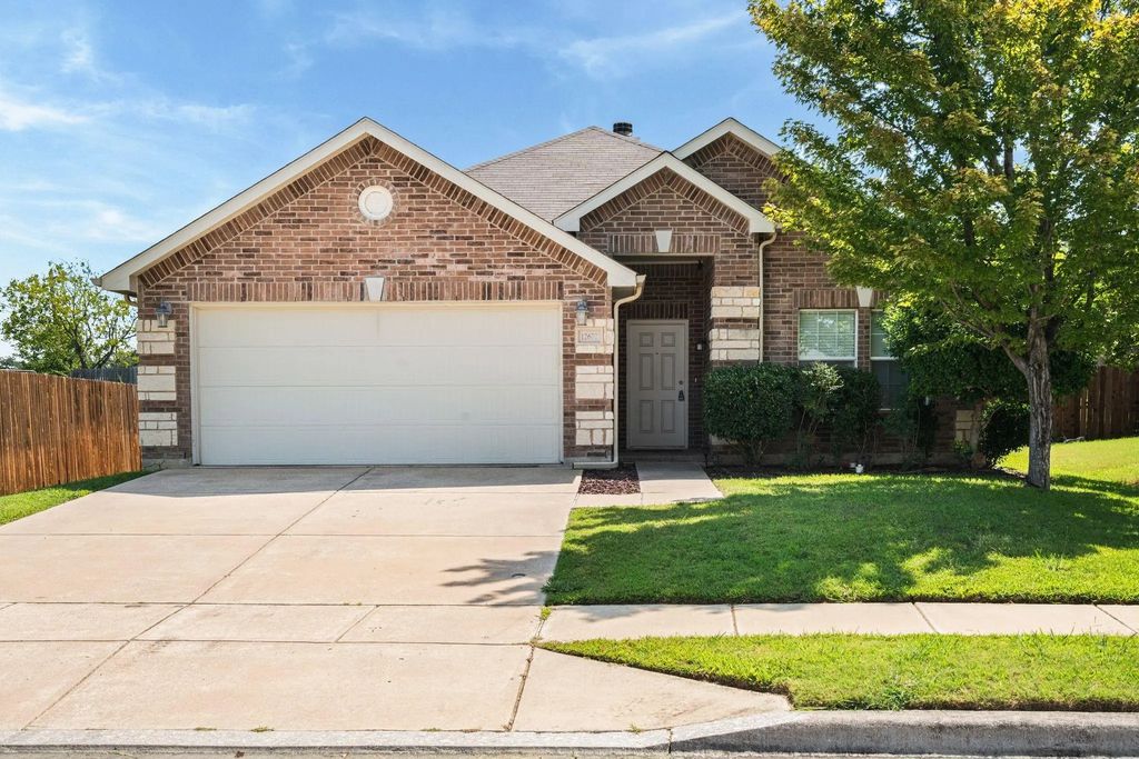 12672 Lost Prairie Drive, Fort Worth
