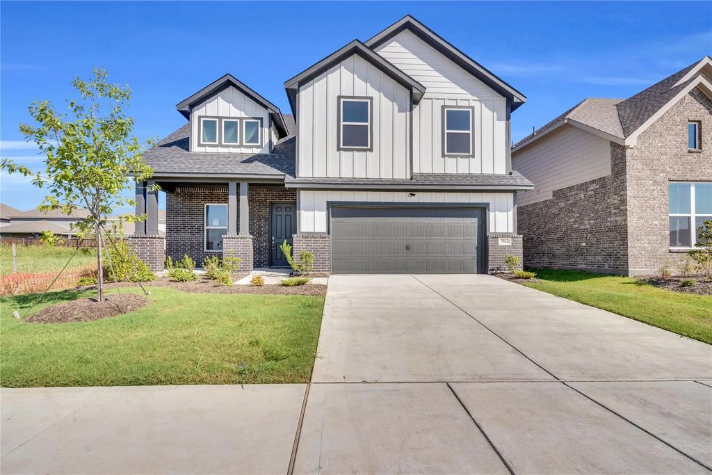 5064 Picasso Road, Royse City