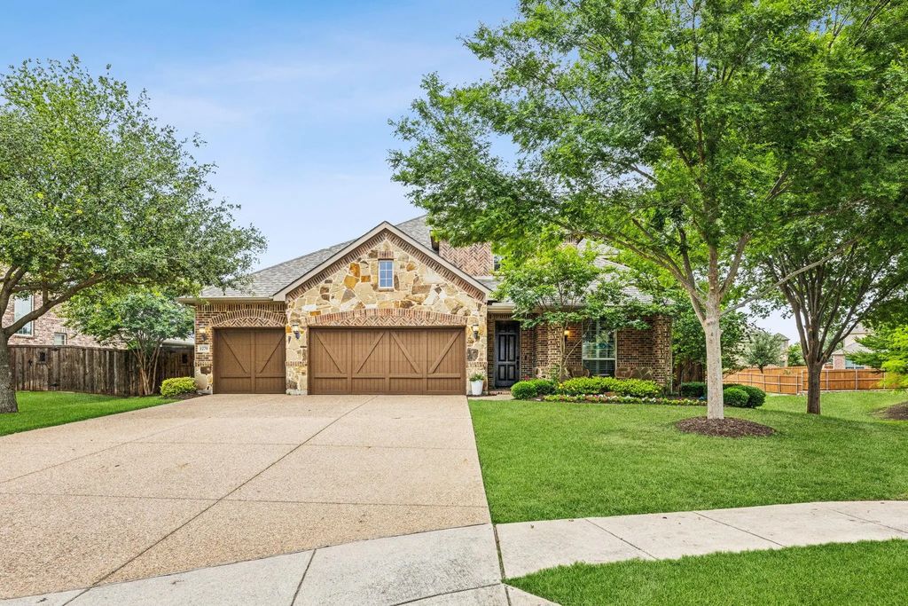 1270 Moonlight Trail, Prosper