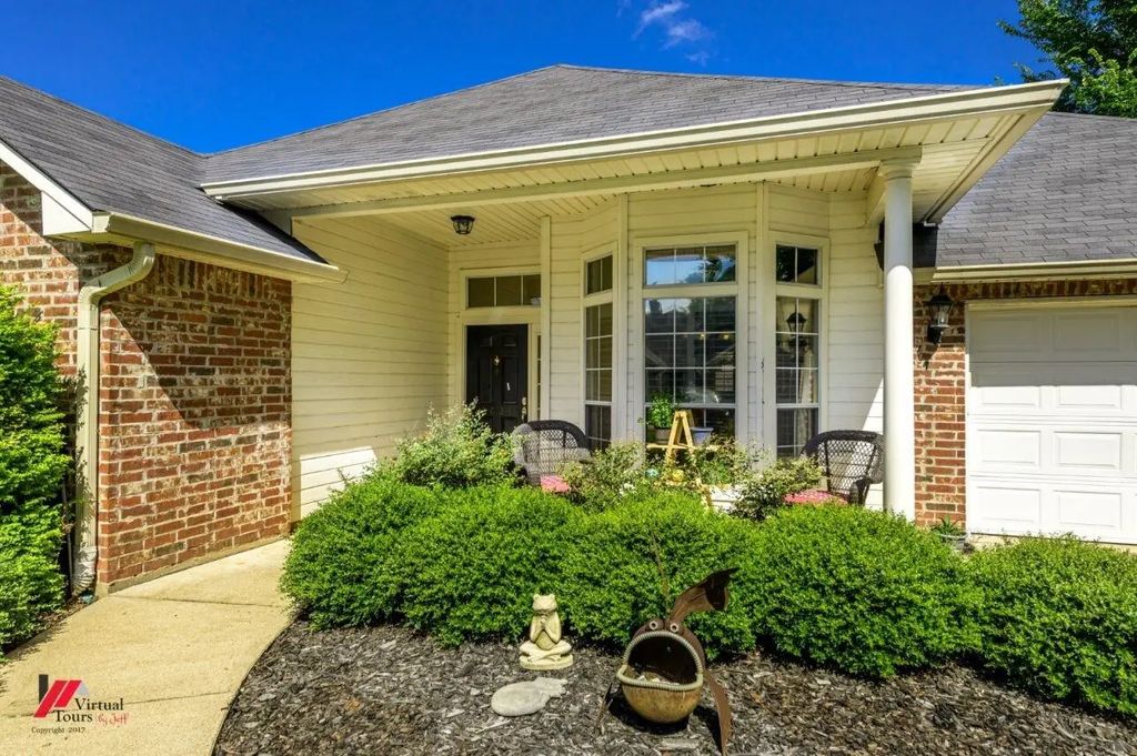 9023 Royal Lodge Court, Shreveport