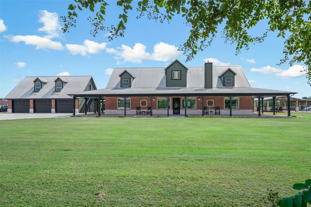 733 Rs County Road 1430, Point