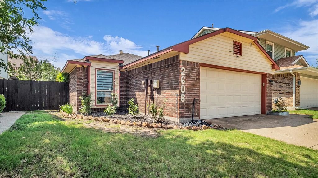 2608 Leo Drive, Garland