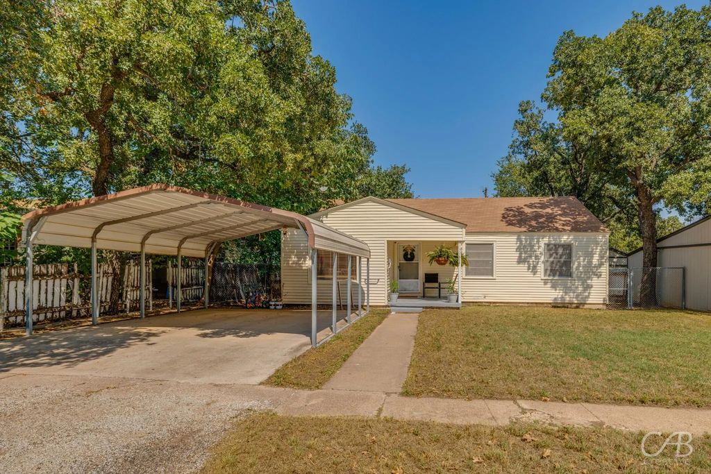 1308 W 13th Street, Cisco