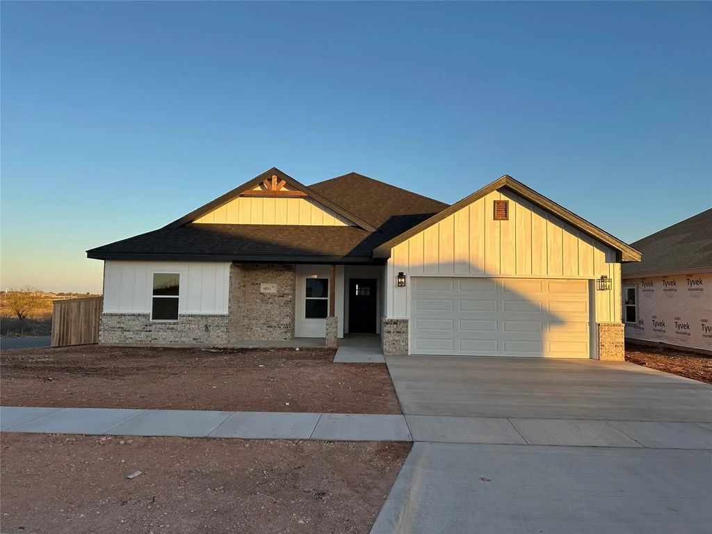 6851 Glen Abbey Road, Abilene