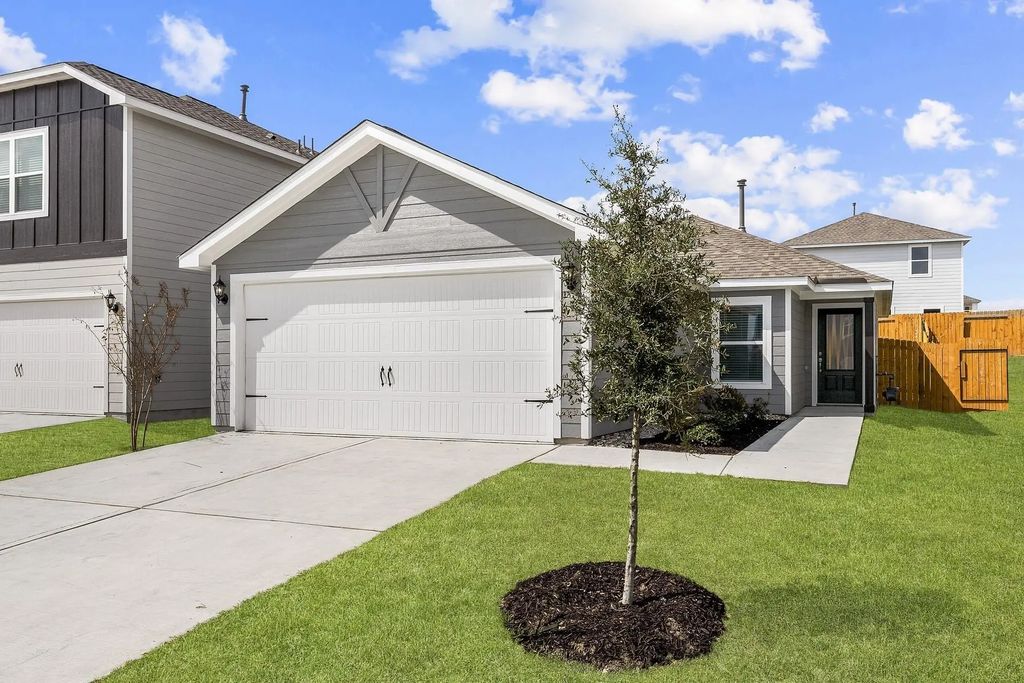 13713 Turtle Mountain Road, Ponder