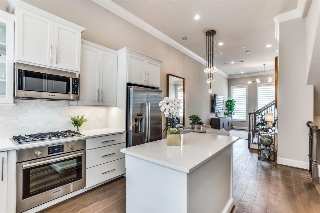 4126 Runyon Road, Addison