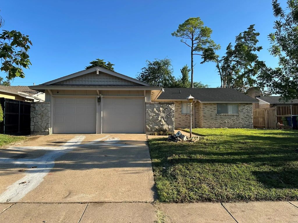 4401 Justice Lane, Garland