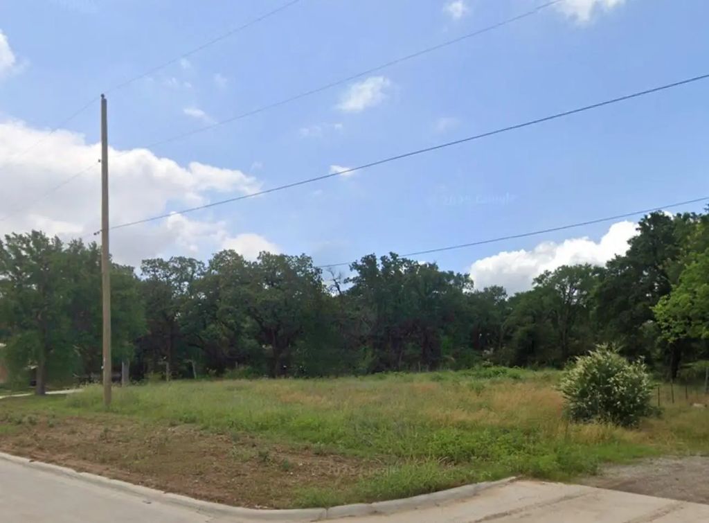 7927 Jacksboro Highway, Lakeside