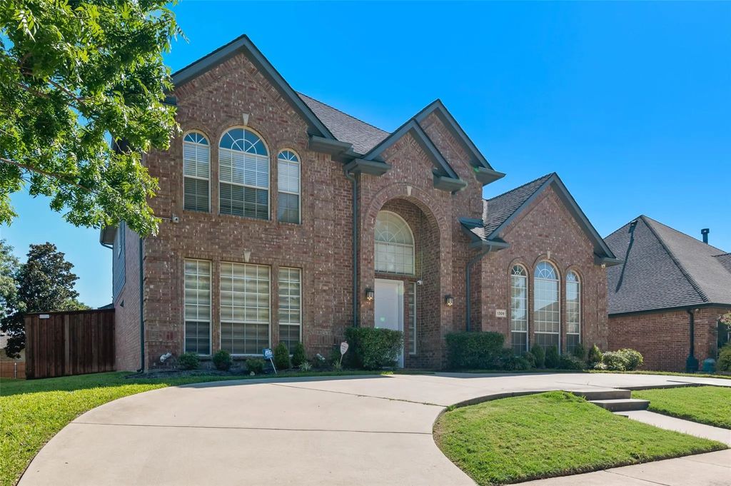 1309 Greenway Park Drive, Carrollton