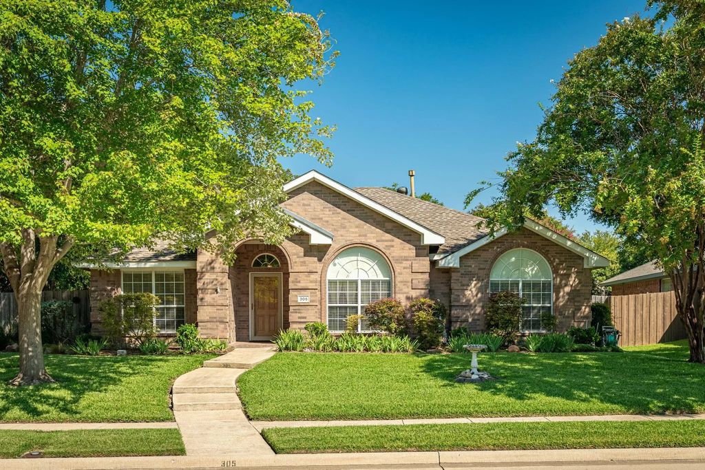 305 Elizabeth Trail, Murphy