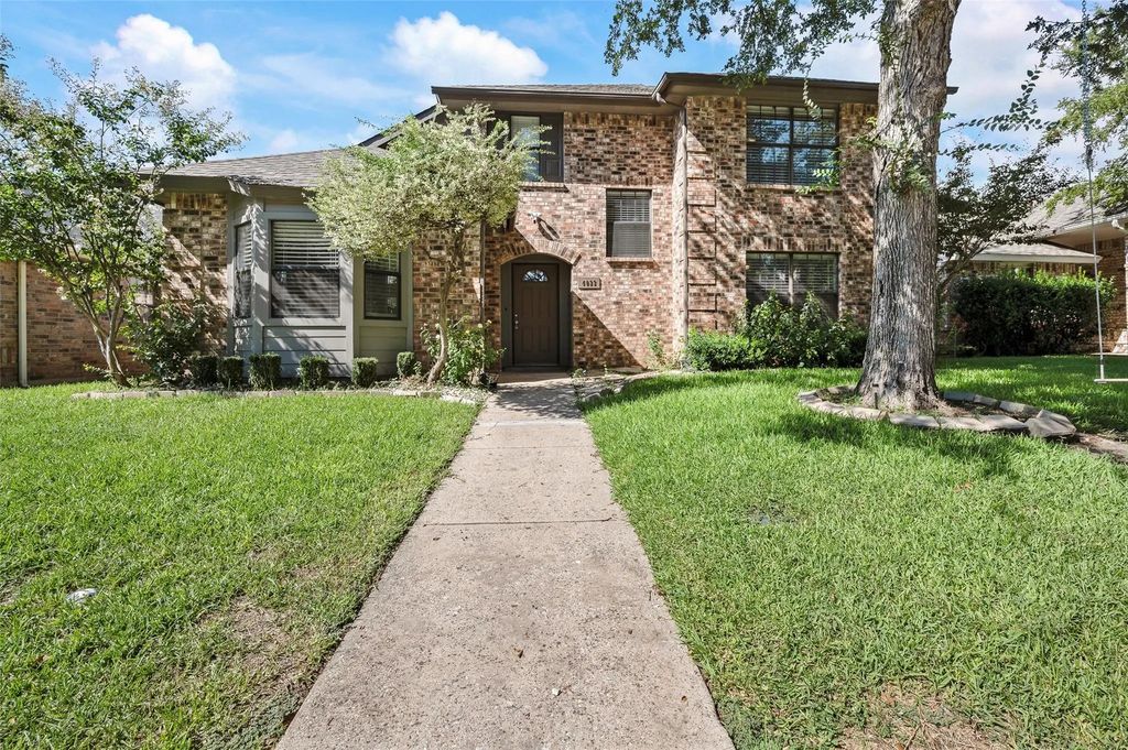 4033 Windhaven Lane, Dallas
