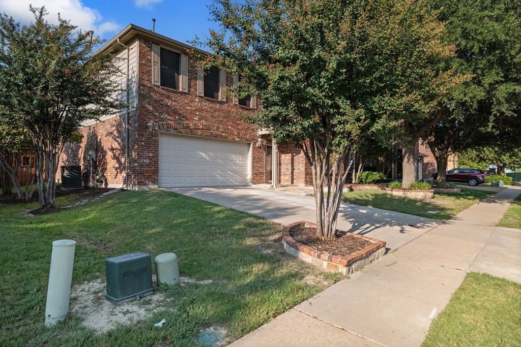 5808 Silver Leaf Drive, McKinney