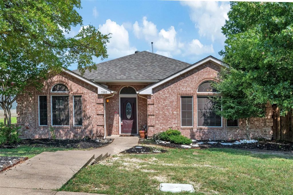 7303 Woodhome Drive, Dallas
