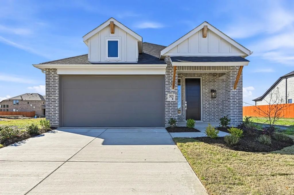 3925 Bison Lane, Crandall