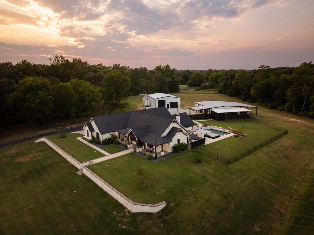 8091 Tx Hwy 37, Winnsboro