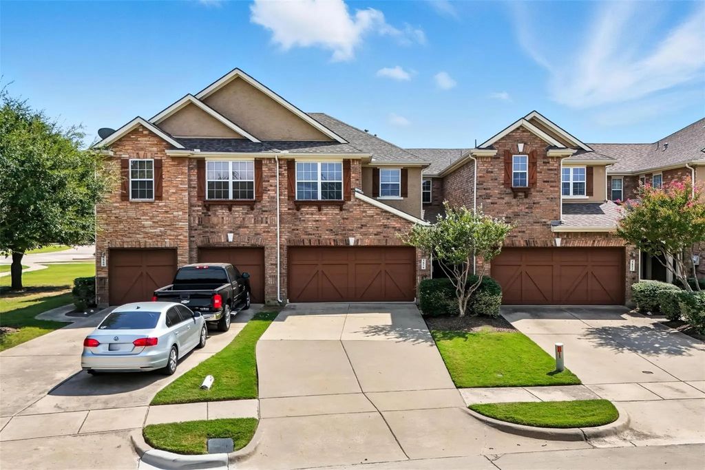 5856 Clearwater Drive, The Colony