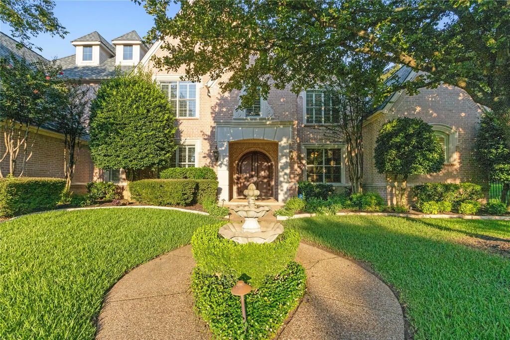 1713 Broadmoor Drive, Keller