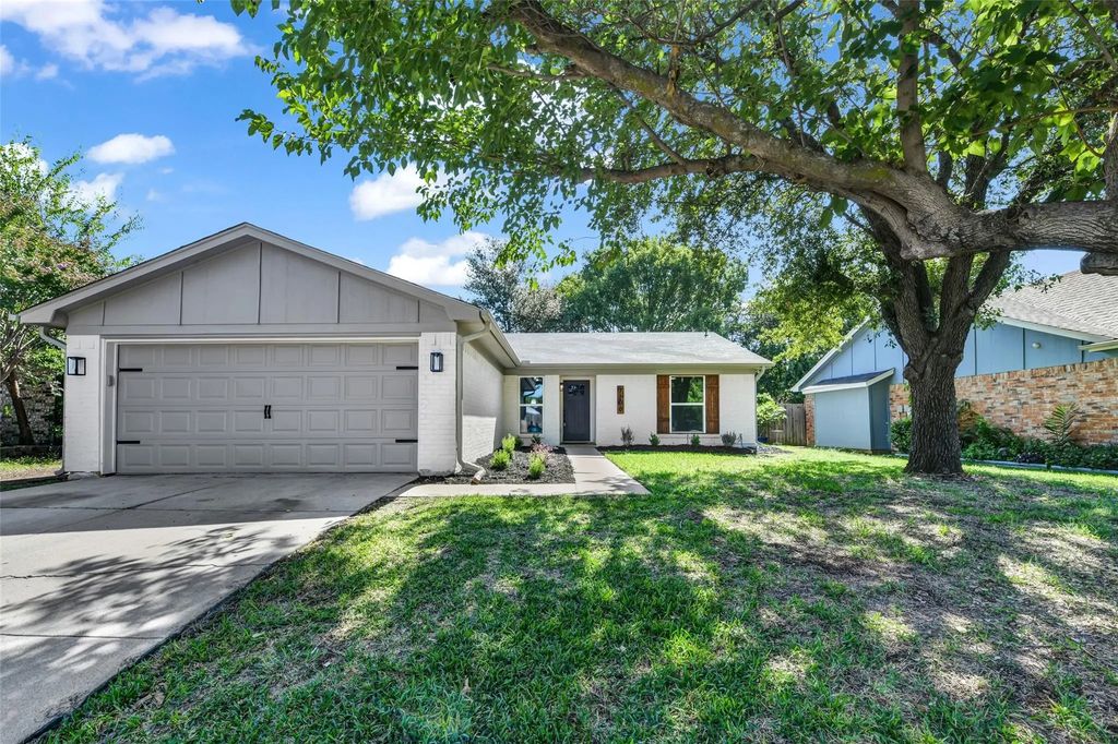 7108 Wayfarer Trail, Fort Worth