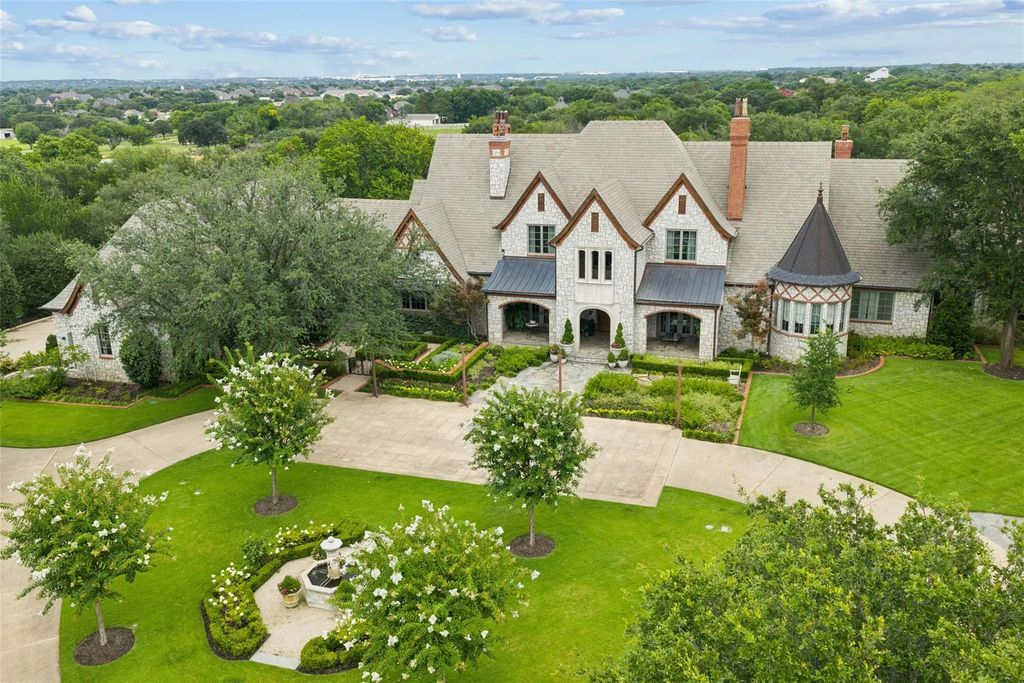 6401 Westcoat Drive, Colleyville