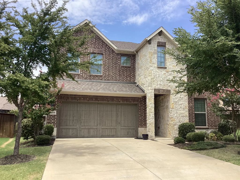 2209 Madison Street, Carrollton