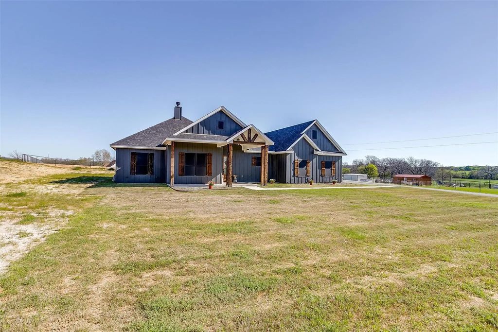 120 Cochran Road, Weatherford
