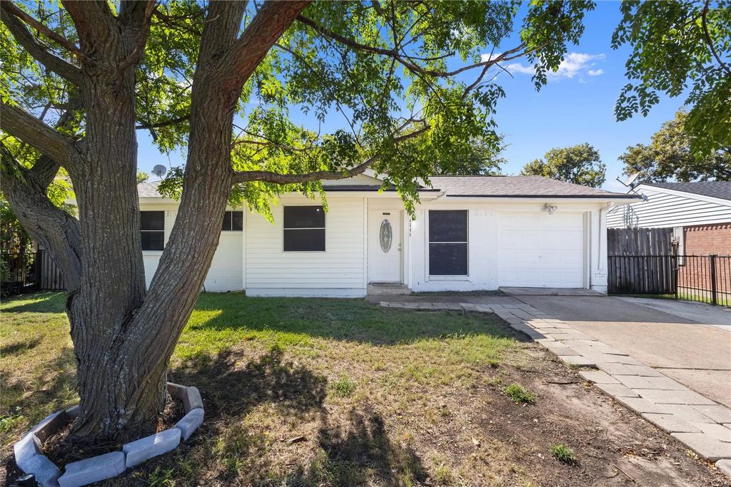 1111 Oriole Boulevard, Duncanville