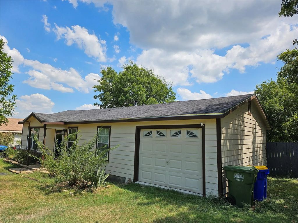 914 Ronald Street, White Settlement