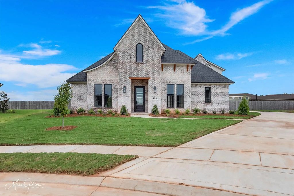 573 Corinth Circle, Bossier City