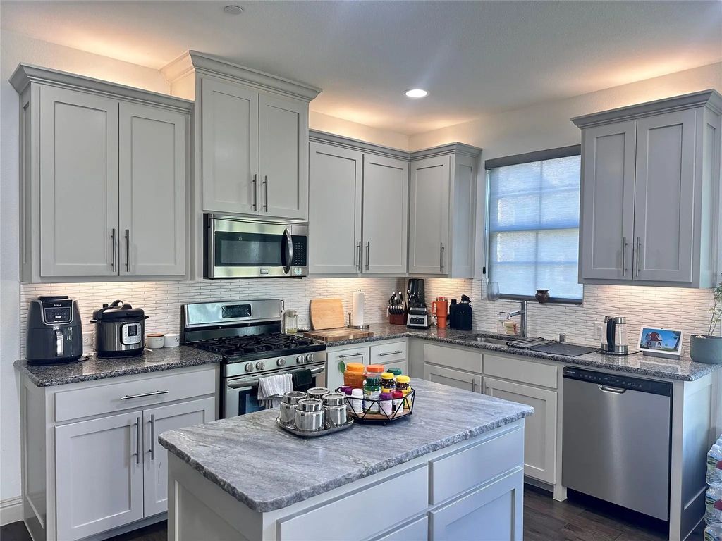 3700 Lantern Lane, McKinney
