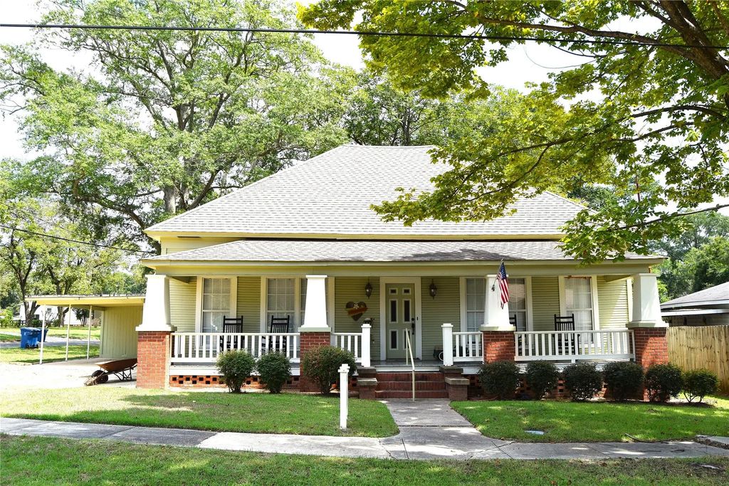 1284 Mcdonald Street, Haynesville