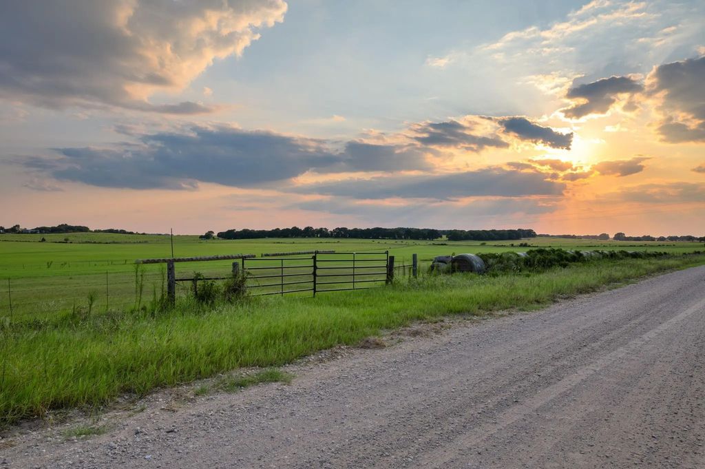 Tbd County Road 138, Comanche