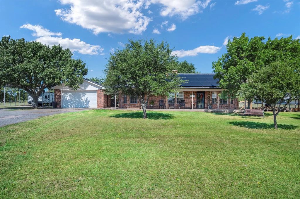 8229 E Lone Oak Road Road, Valley View
