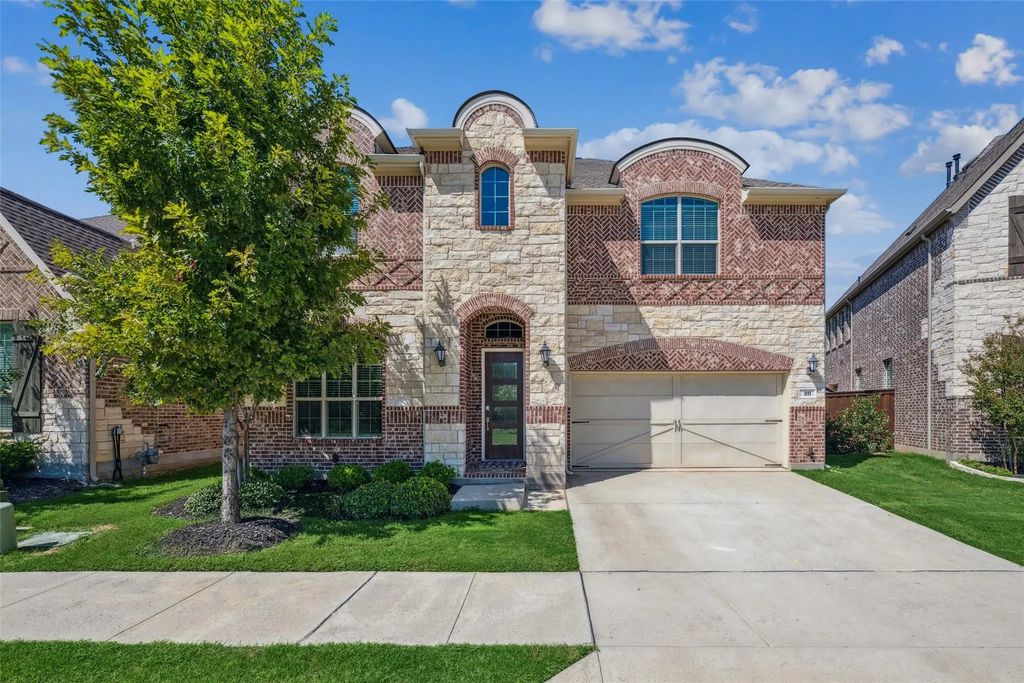 311 Dove Falls Drive, Argyle