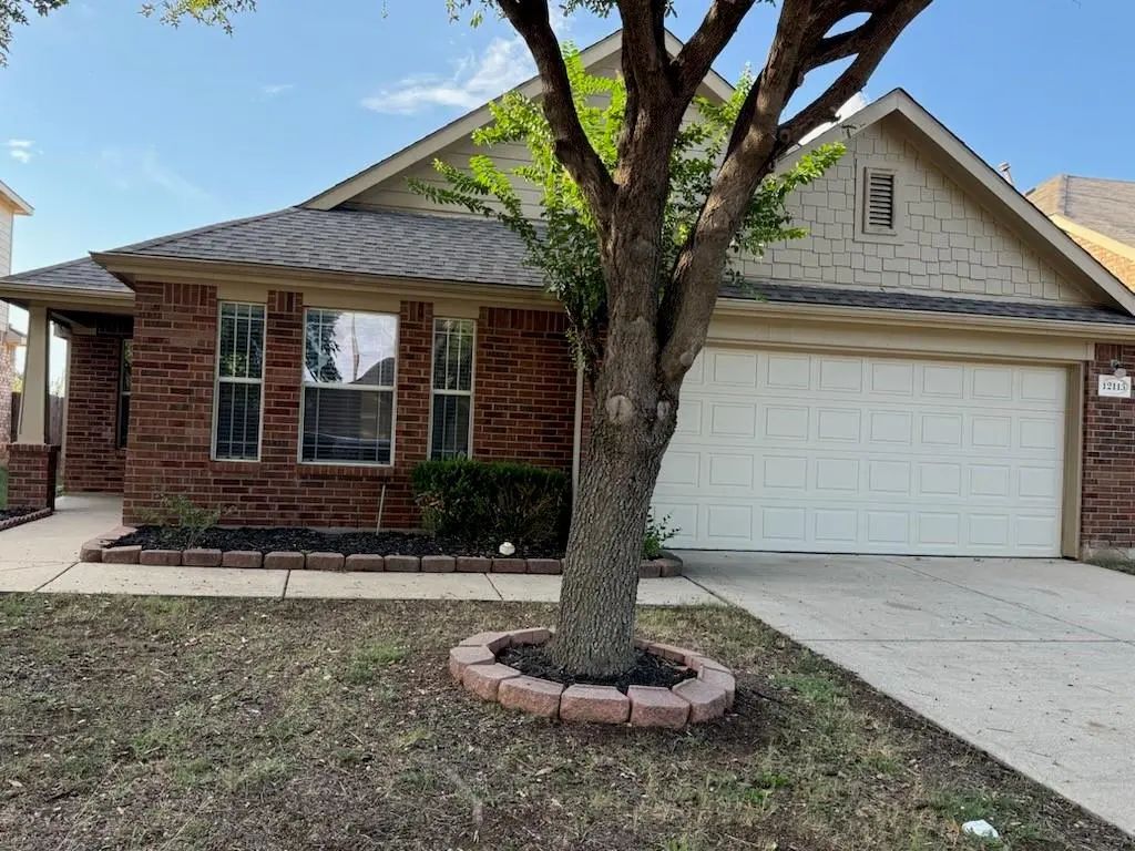 12113 Tacoma Ridge Drive, Fort Worth