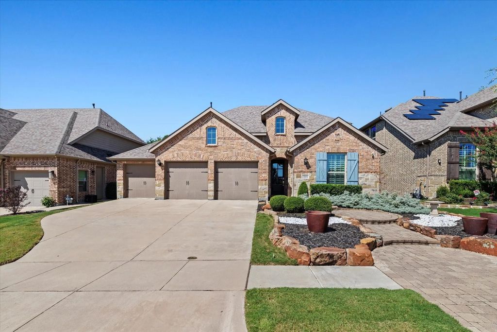 3801 Silent Water Street, McKinney