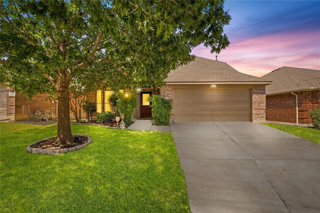 10364 Bradshaw Drive, Fort Worth