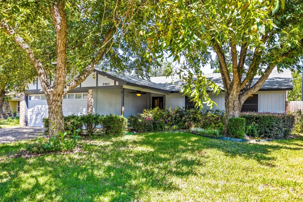 2405 Engleford Drive, Arlington